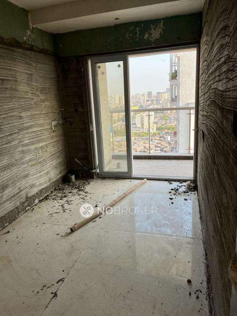 3 BHK Flat In Reliable Contare Heights For Sale  In Goregaon West