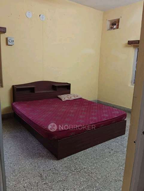 2 BHK House for Rent  In Wellington Rd