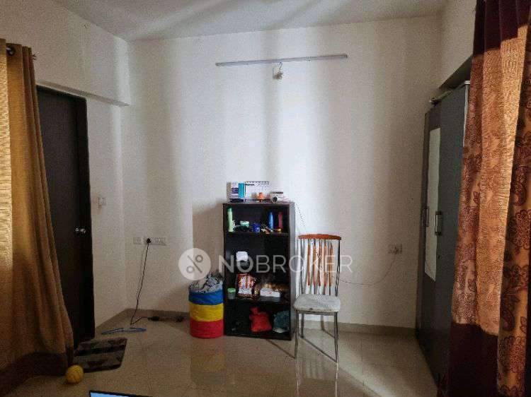 Shared Room for Male In 2 BHK  In Yashwin Anand In Sus