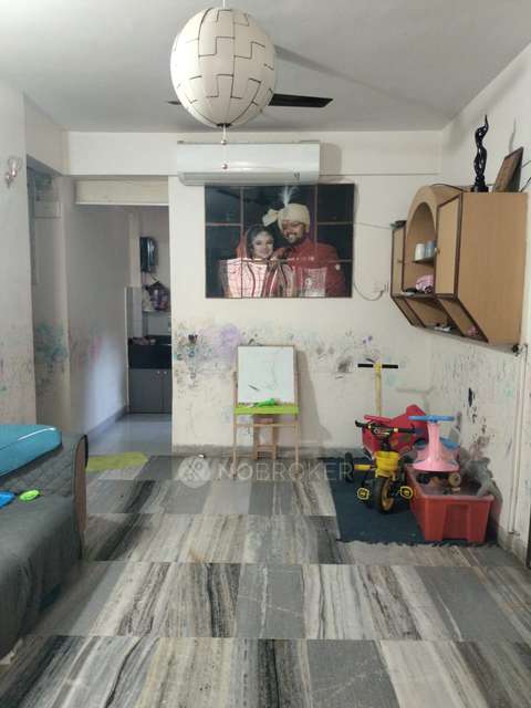 2 BHK Flat In Bhairav Chs For Sale  In Andheri West 