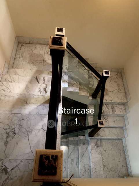 4 BHK Flat In Duplex Heights For Sale  In Andheri West