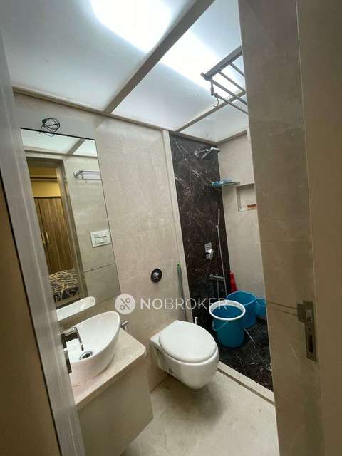 4 BHK Flat In Vrindavan Building For Sale  In Vile Parle East