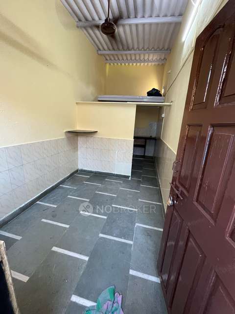 1 BHK House For Sale  In Andheri East