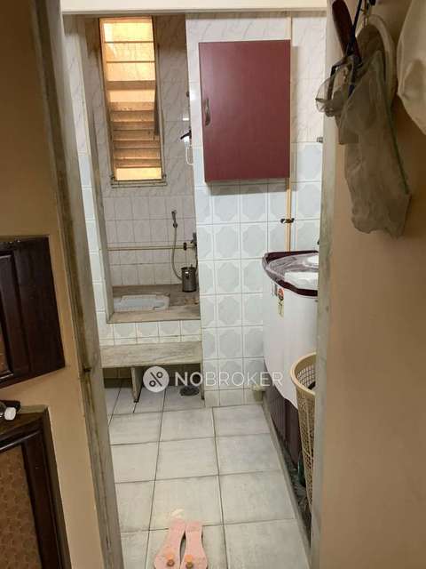 2 BHK Flat In Khatija Villa For Sale  In Mazgaon