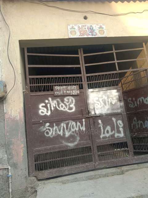 1 BHK House for Rent  In Sector 15a