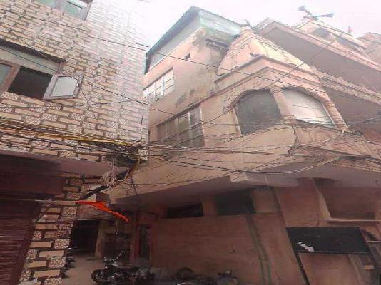 Godown/Warehouse in Baljit Nagar, Delhi for sale 