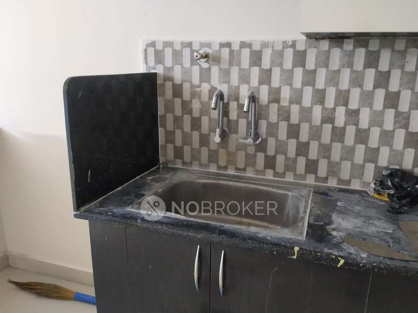 2 BHK Flat In Sln Lake Front Apartment For Sale  In Hoodi 