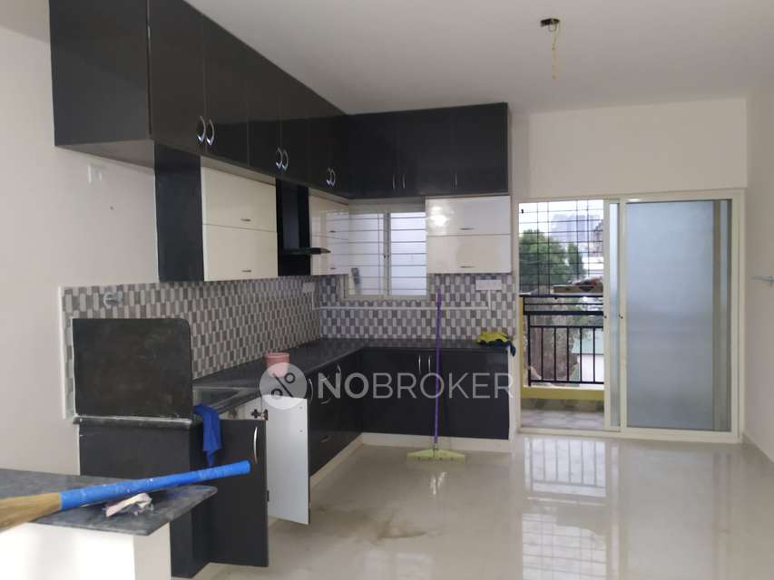 2 BHK Flat In Sln Lake Front Apartment For Sale  In Hoodi 