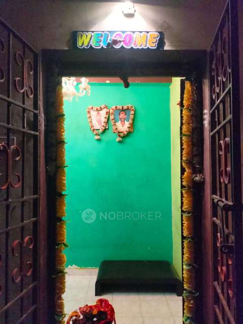 2 BHK Flat In Flat For Sale  In Koyembedu