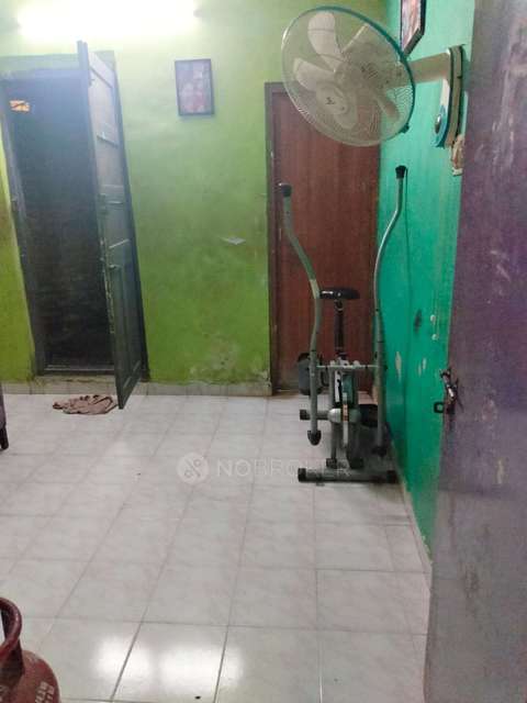 2 BHK Flat In Flat For Sale  In Koyembedu