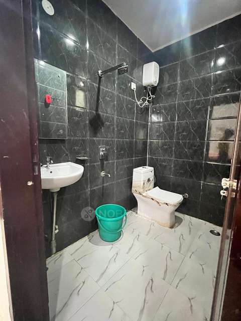 PG for Girls in Sector 24