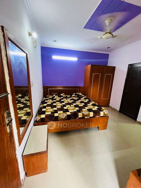 PG for Girls in Sector 24