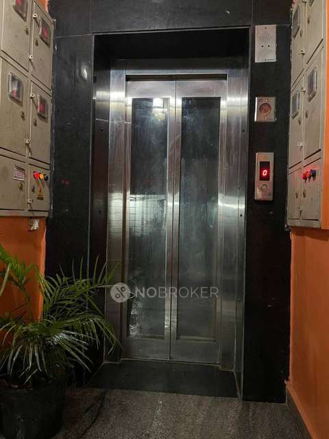 PG for Girls in Sector 24