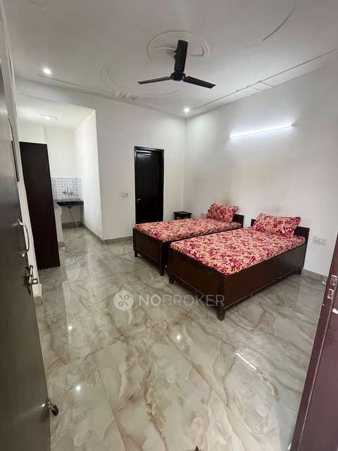 PG for Girls in Sector 24