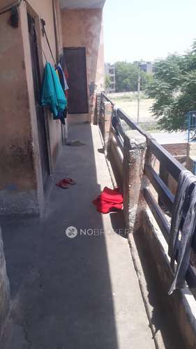 1 RK Flat In Standlone Builiding for Rent In Narela