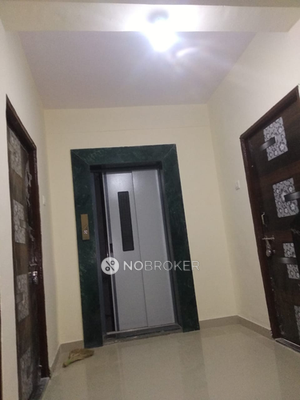 1 BHK Flat In Shreenath Complex for Rent  In Manjri Bk