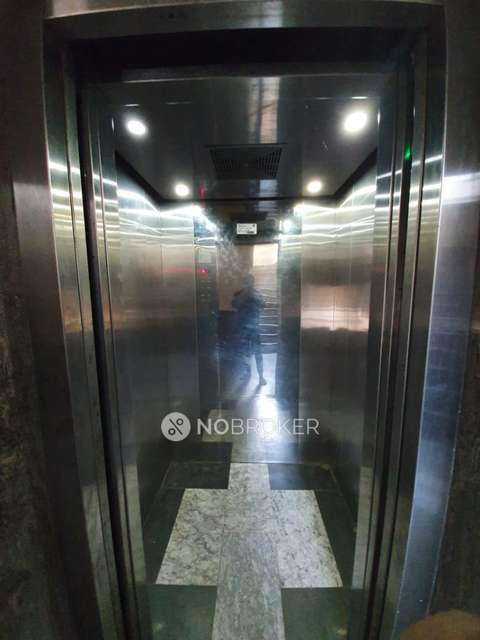 4+ BHK Flat In Standalone Building  for Rent  In Padmanabhanagar