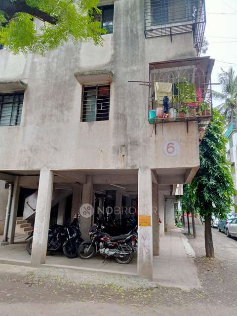 1 BHK Flat In Bandal Complex for Rent  In Kothrud