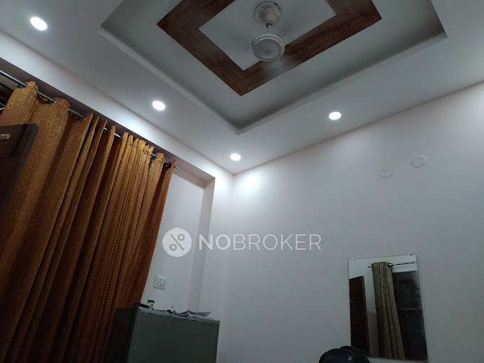 PG for Girls in Sector 126