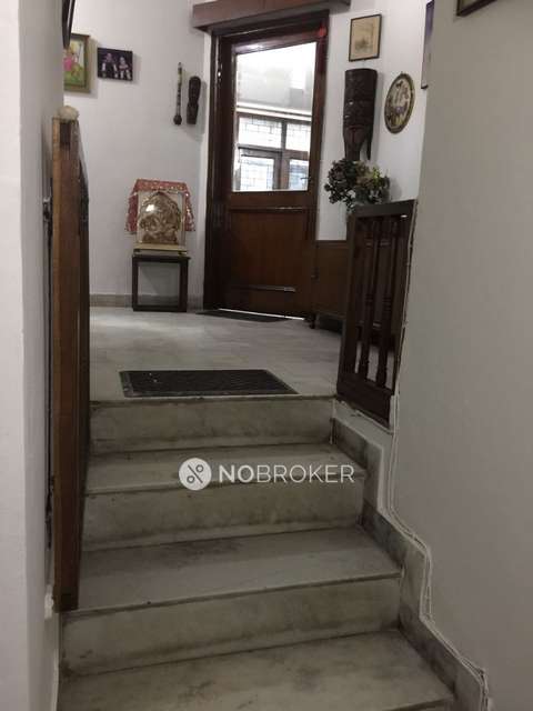 3 BHK Flat For Sale  In Panchsheel Park