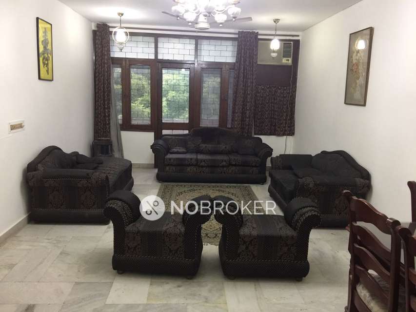 3 BHK Flat For Sale  In Panchsheel Park