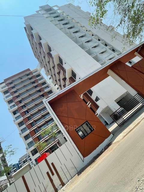 Single Room for Female In 2 BHK  In Uniq Legacy Majestic In Mundhwa