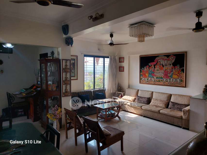 2 BHK Flat In Nav Swapna Chs for Rent  In Kalina, Santacruz East