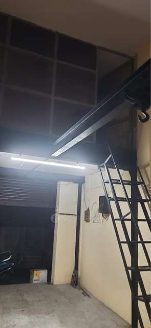 Godown/Warehouse in Parel, Mumbai for Rent 