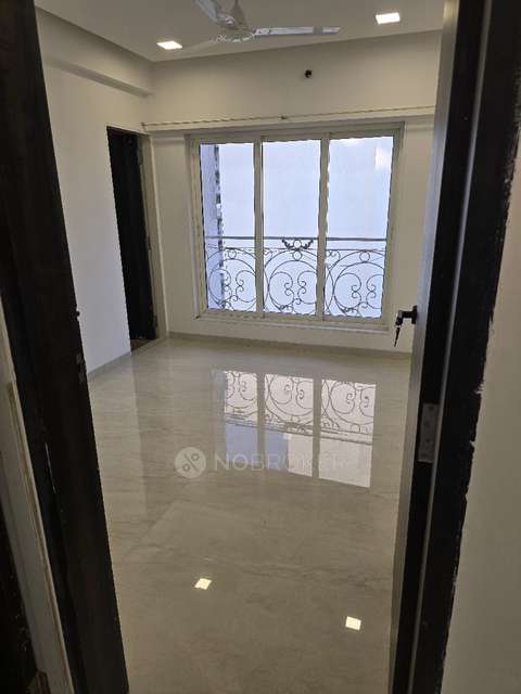 2 BHK Flat In Universal Pride For Sale  In Chembur