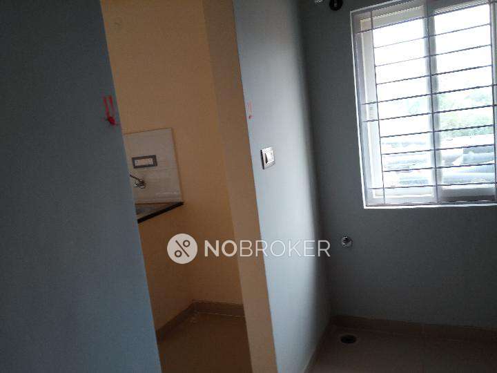 4+ BHK Flat For Sale  In Kadugodi