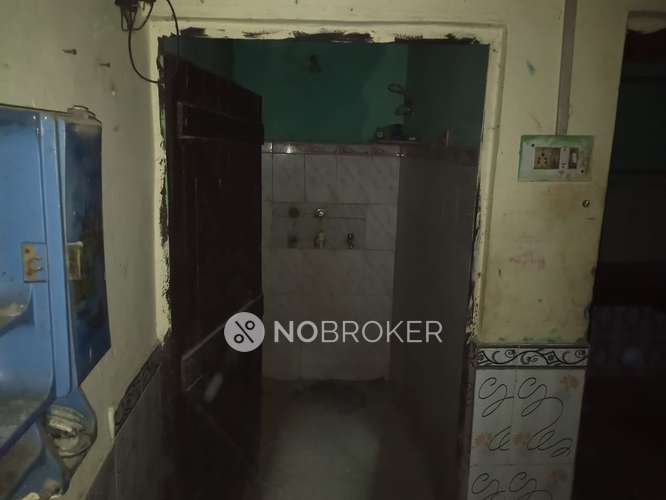 2 BHK Flat In Standalone Building  For Sale  In Uttam Nagar,