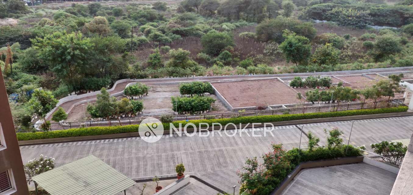 2 BHK Flat In Amanora Victory Towers - Sainik City for Rent  In Mundhwa