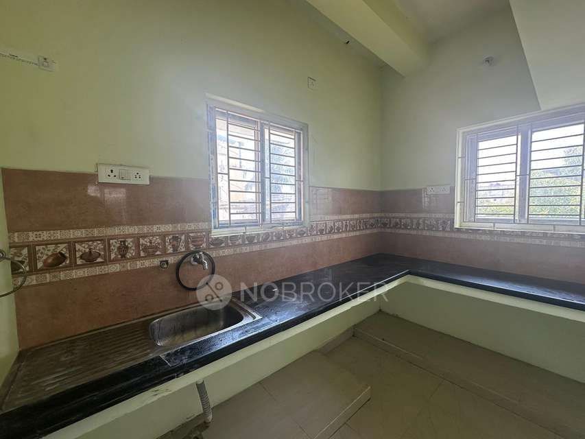 2 BHK Flat In Vignesh Babu Builders Adambakkam  for Rent  In Vignesh Babu Builders