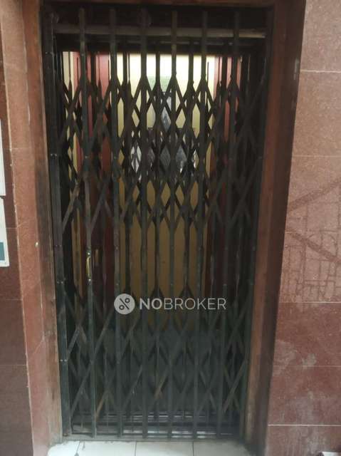 2 BHK Flat In Sps Complex For Sale  In  George Town