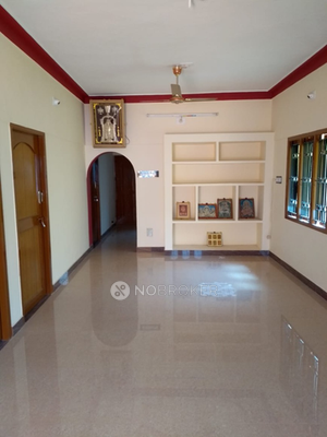 3 BHK House for Rent  In Virugambakkam (only Veg )