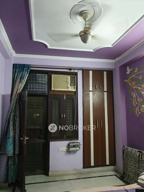 3 BHK Flat In Standalone Building  For Sale  In Indirapuram