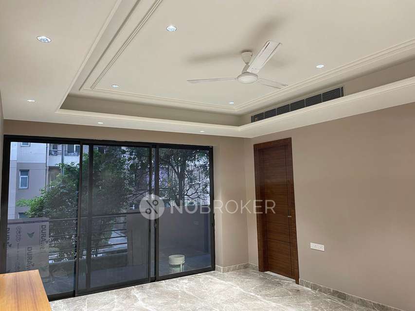 4+ BHK House for Rent  In South City Ii, Sector 49