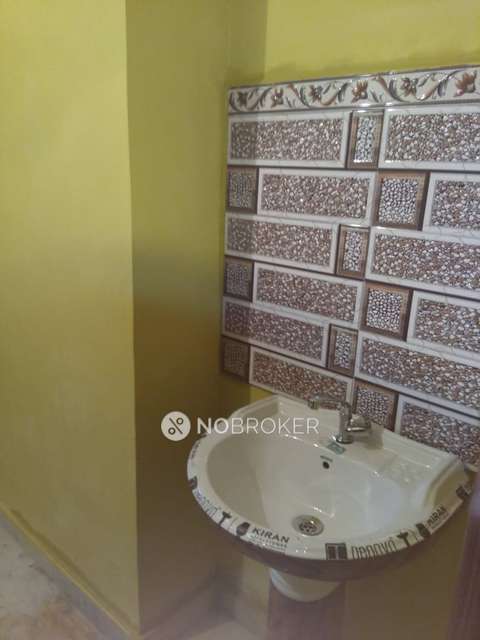 1 BHK Flat In Standalone Building  For Sale  In Bhajanpura