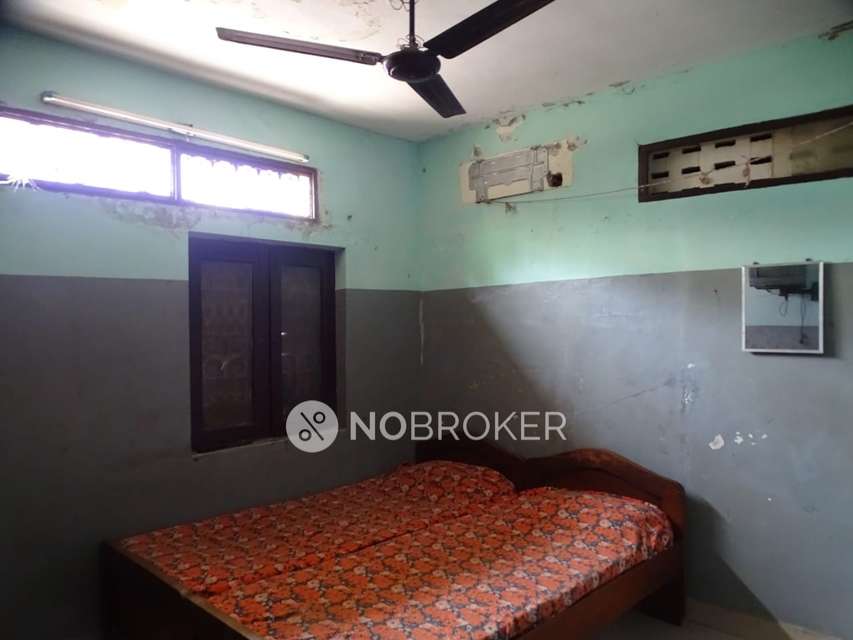 4+ BHK Flat For Sale  In Thousand Lights