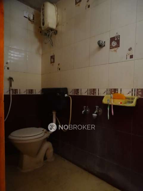 4+ BHK Flat For Sale  In Thousand Lights