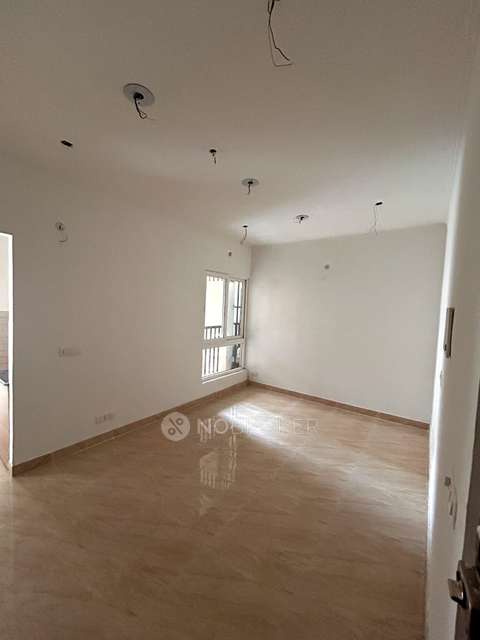 2 BHK Flat In 16th Parkview Gaur Yamuna City For Sale  In Dhanpura