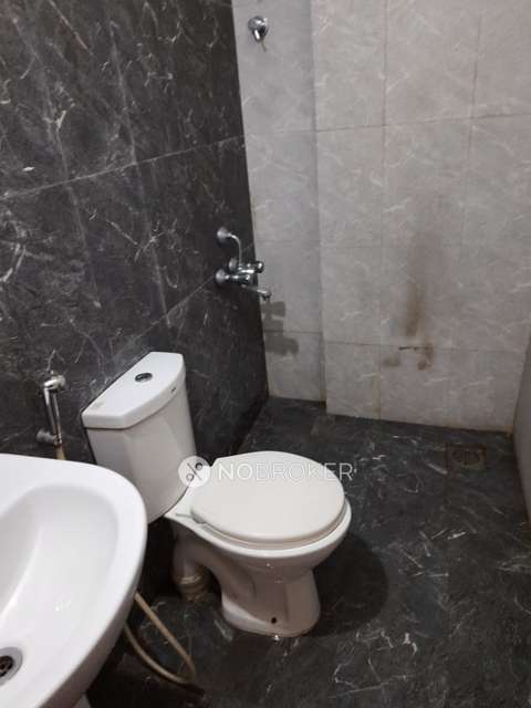 2 BHK Flat In Shree Nivas Park For Sale  In Ghorpadi Gaon