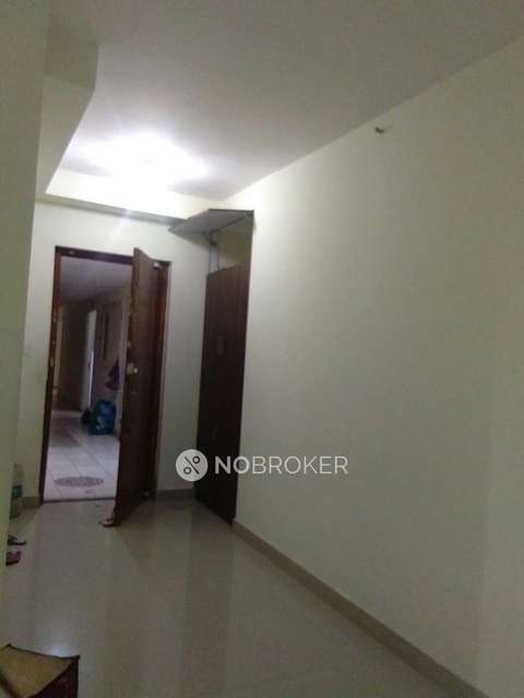 2 BHK Flat In Platinum  Apartment For Sale  In Peeranchuruvu 