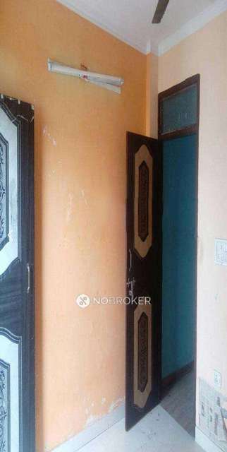 1 BHK Flat for Rent  In Wazirabad