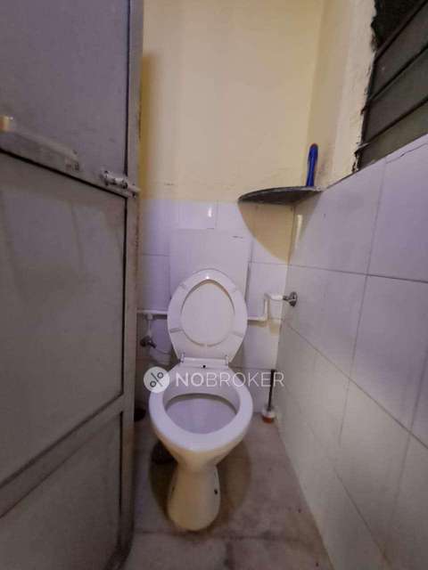 2 BHK Flat In Saj Building For Sale  In Bhekrai Nagar