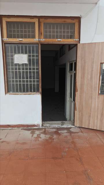 Godown/Warehouse in Rohillapur, Noida for Rent 