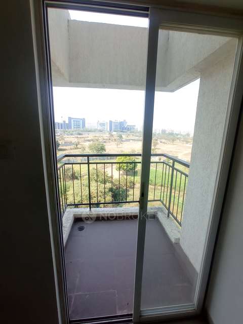 2 BHK Flat In Saarrthi Sovereign for Rent  In Hinjawadi Phase 2