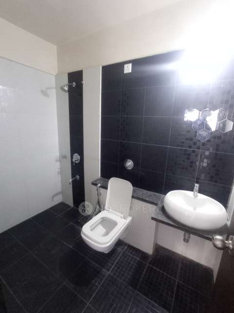 2 BHK Flat In Saarrthi Sovereign for Rent  In Hinjawadi Phase 2