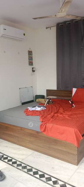 4 BHK Flat For Sale  In Hauz Khas 