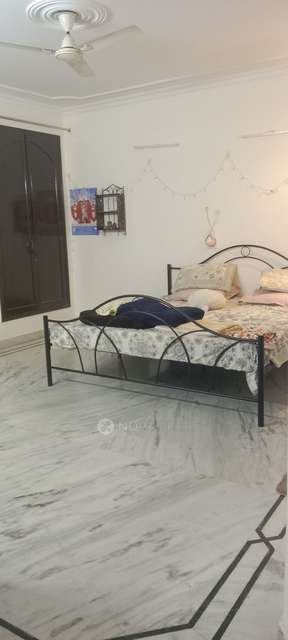 4 BHK Flat For Sale  In Hauz Khas 